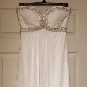 David’s Bridal DB Studio Wedding Dress
